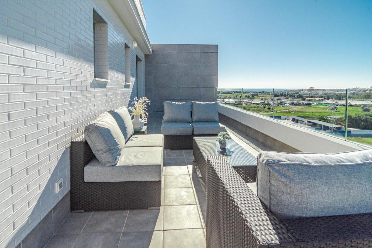 Apartment Tranquil Oasis 2 Bedroom In Nueva Andalucia Close To Centro Plaza