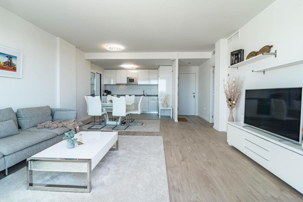 Tranquil Oasis 2 Bedroom In Nueva Andalucia Close To Centro Plaza Apartment
