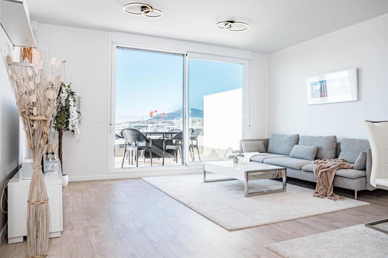 Tranquil Oasis 2 Bedroom In Nueva Andalucia Close To Centro Plaza Apartment